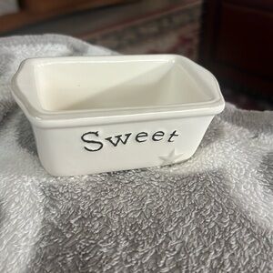 Sugar packet holder